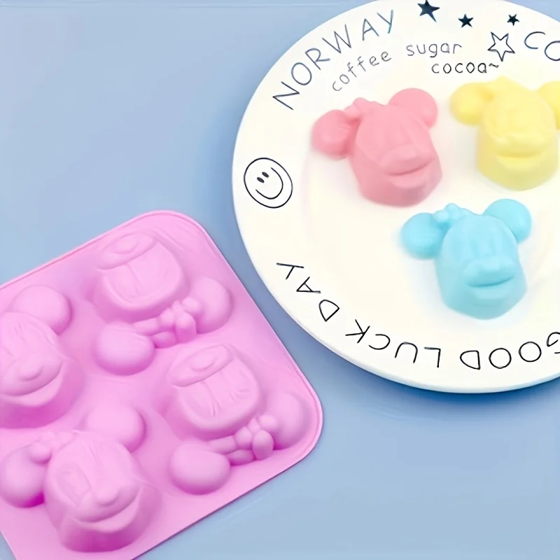 Soap Making Items - 1 buah cetakan kartun Minnie, ideal
